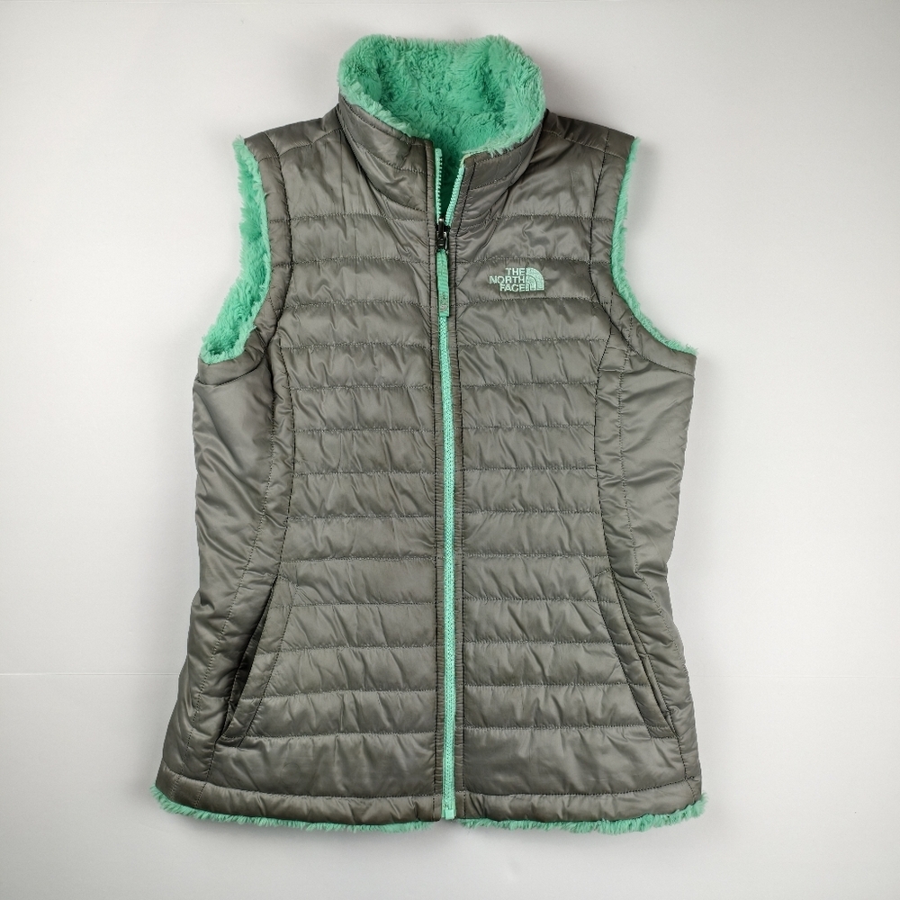 The North Face Girls L Reversible Fuzzy Vest Fits Women XS Warm Cozy Outdoor